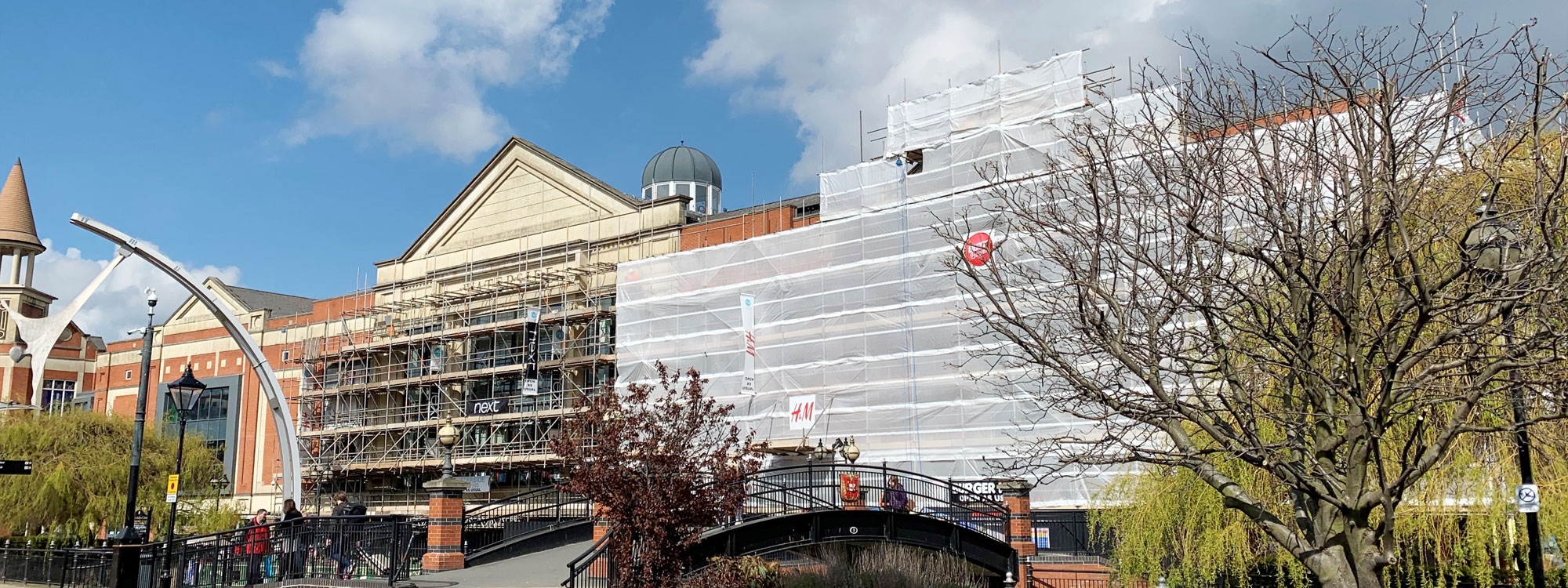 Phased elevation re-rendering and redecoration